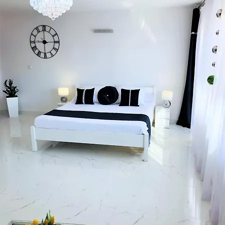 Lux * Chorzów